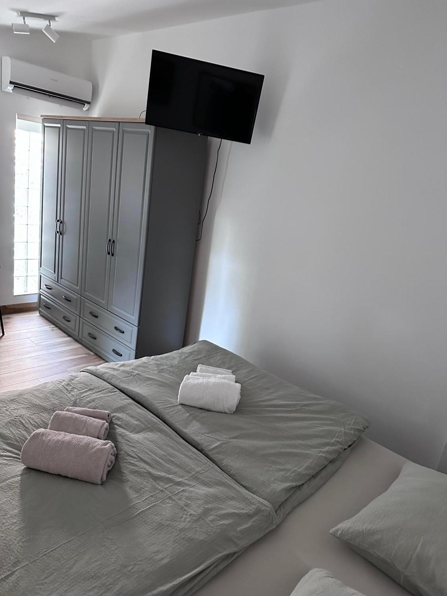 Lux In Downtown Appartement Pula
